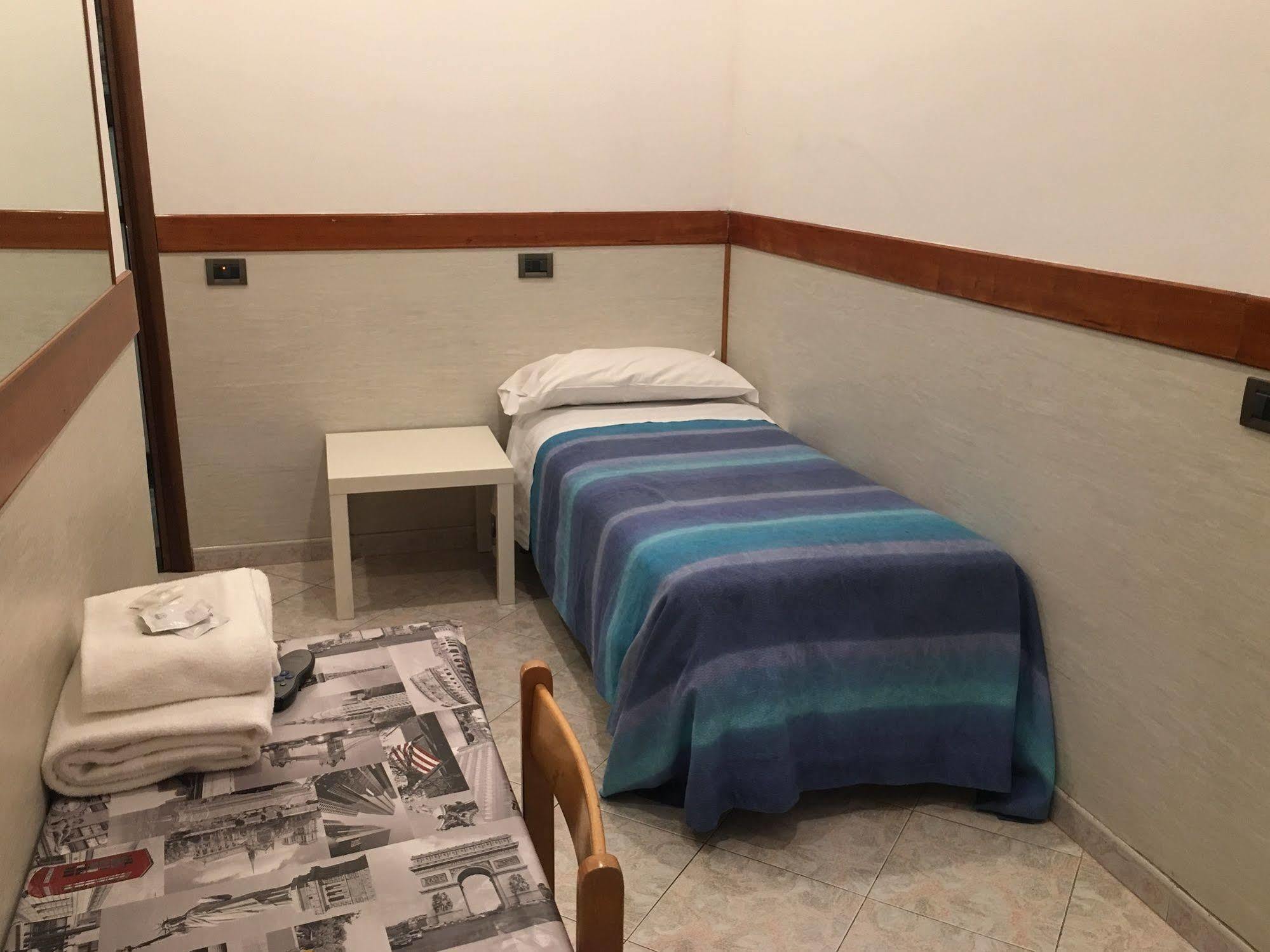 Hotel Soggiorno Blu Rome Luaran gambar