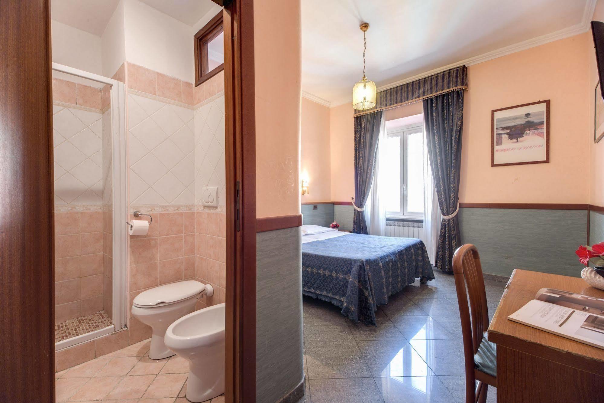 Hotel Soggiorno Blu Rome Luaran gambar