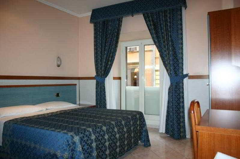 Hotel Soggiorno Blu Rome Luaran gambar